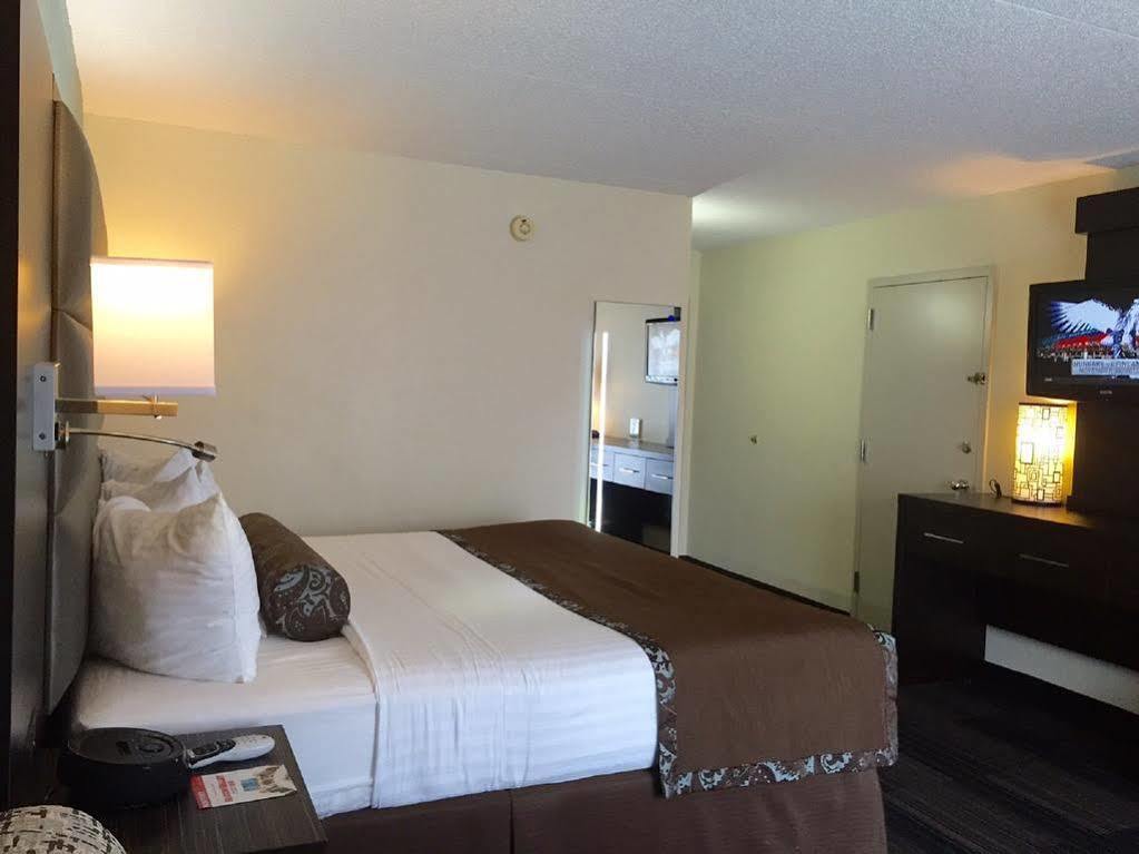 Hotel Club & Nashville